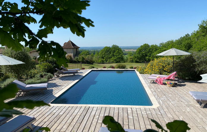 summer-holidays-domaine-puybeton-dordogne
